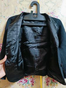 🇳🇿💫🎀Chic Black Cropped Blazer