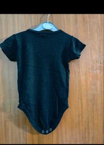 &#39;I Love Mom/Dad&#39; Onesies