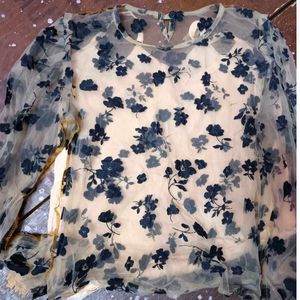 2 PAIR OF WOMEN TOP