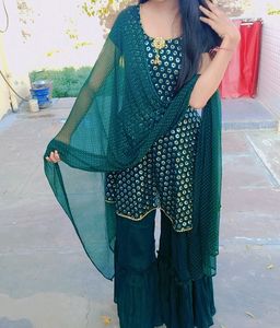 Garara Sharara Set