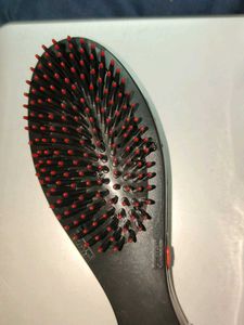 Vibrating Massage Hair Brush