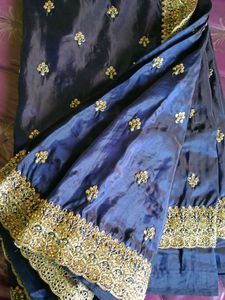 Beutiful Heavy Embroidery Navy Blue 💙 Saree
