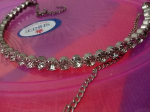 Jewellery Set (necklace with earrings)