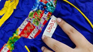 Libas Bright Red Heavy Anarkali Kurta