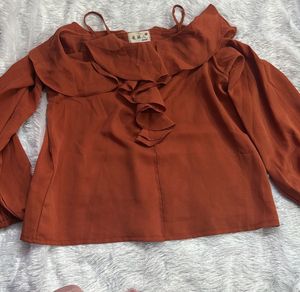 🔥4 Combo Tops With Different Colours 😎