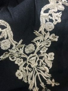 Embroidered Black Top 🪡✨