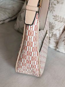 Chic Patterned Handbag