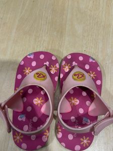 Cute Pink Babyoye flip flop
