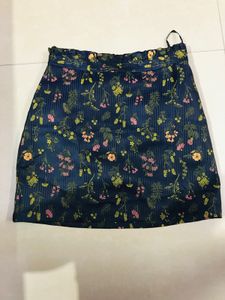 Primark Floral A-Line Mini Skirt – UK Size 10 / US