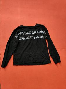 Black Full Sleeves T Shirt (Women&#39;s)