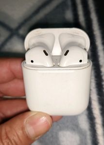 Apple Original Airpods (2nd Generation)