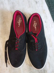 Lancer Canvas Shoes