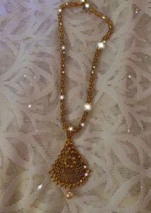 Sole Rust Golden Pendant