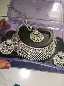 Ad Stone Jewellery Sets