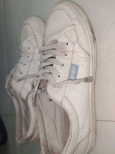 Ginger White Casual Shoes