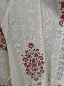 Unused: Floral Print Top