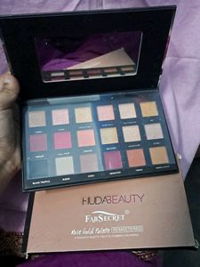 Huda Beauty Eyeshadow Palette