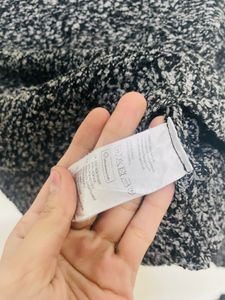 H&amp;M Crop Knit Sweater Acrylic Pullover