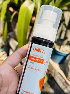 Plum Mandarin & Vitamin C Toner