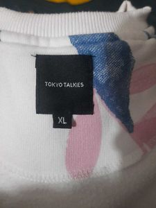 Leaf Print Sweatshirt