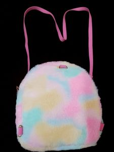 NEW NO USED SLING BEG FOR KIDS.
