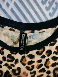 H&amp;M Leopard Print T Shirt Top