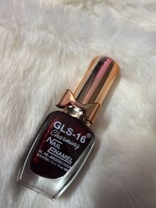 Nail Polishe