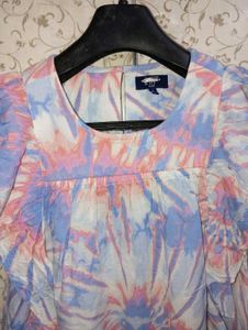 Tie-Dye Ruffle Sleeve Top