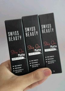 Swiss Beauty Stay On Matte Lipstick