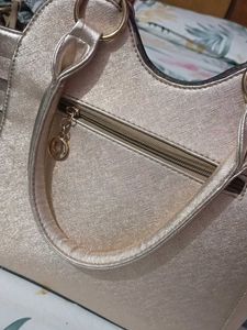 Gold &#34;Givemy&#34; Flower Handbag