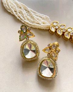 Zasmi Ad Necklace