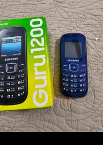 Samsung guru Dual Sim Mobile