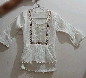 peasant-style tunic Top