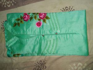 Girlish Kurta With Flower Print Kadhai
