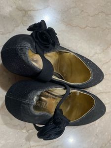 Elegant Party Wear Shimmer Black Pencil Heel