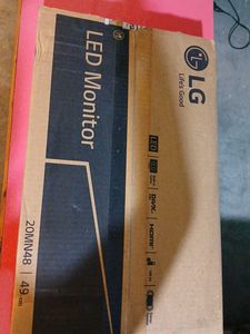 LG LED Monitor