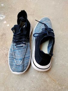 Blue Knit Running Shoes