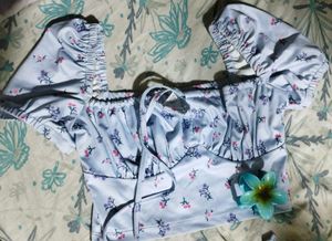 Floral Puff Sleeve Crop Top