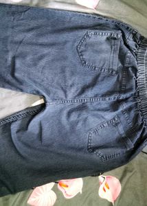 Comfortable Denim Pants (Jeggings)