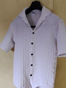 H&amp;M T-shirt