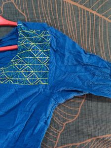 Blue Embroidered Kurta