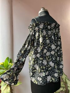 Floral Off-Shoulder Top