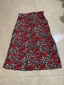 Berrylush MIDI Side Cut Skirt