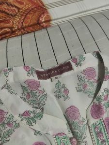 Roz Meher Nikhat Kurta &amp; Aaira Straight Farsi Pant
