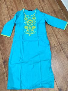 Embroidered Kurta And 2 Tops Combo