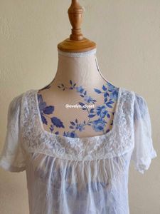White Lace Trim Blouse