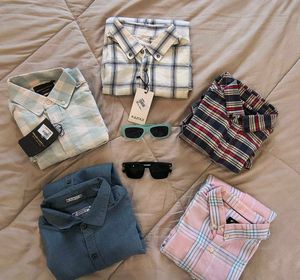 Goofy Casuals Men&#39;s Slim Fit Striped Denim Shirt