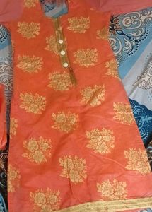 Peach Floral Kurti Set (Offer Price Already)