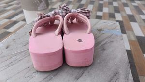 Cute Bow Flip Flops
