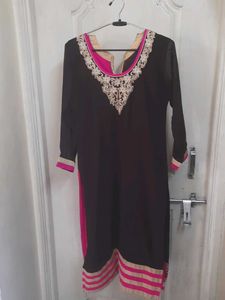 Embroidered Kurta Set